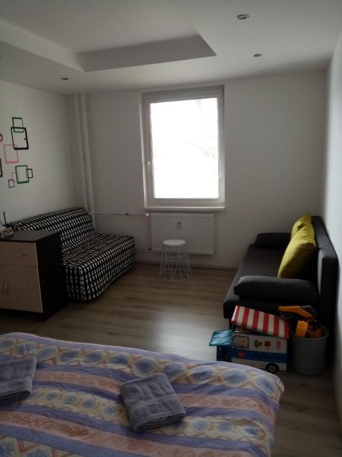 Apartman Aneta Карловы Вары Экстерьер фото