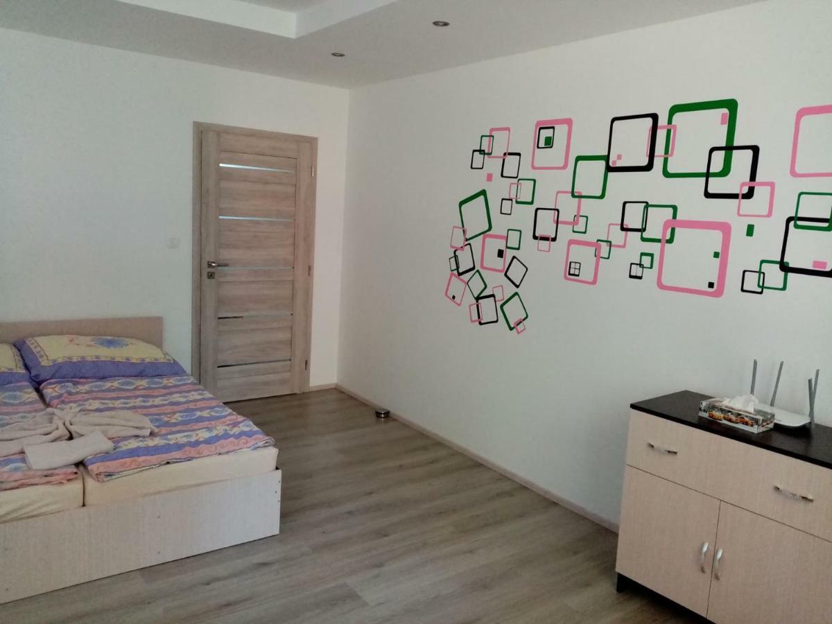 Apartman Aneta Карловы Вары Экстерьер фото